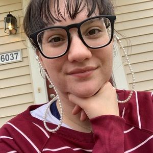 Meet your Posher, Heather